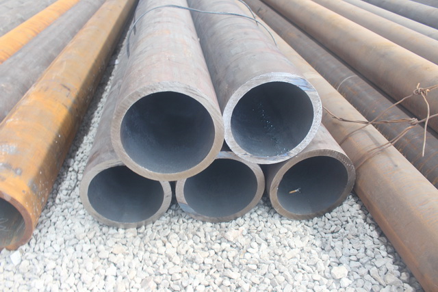 石家庄大口径壁厚无缝钢管